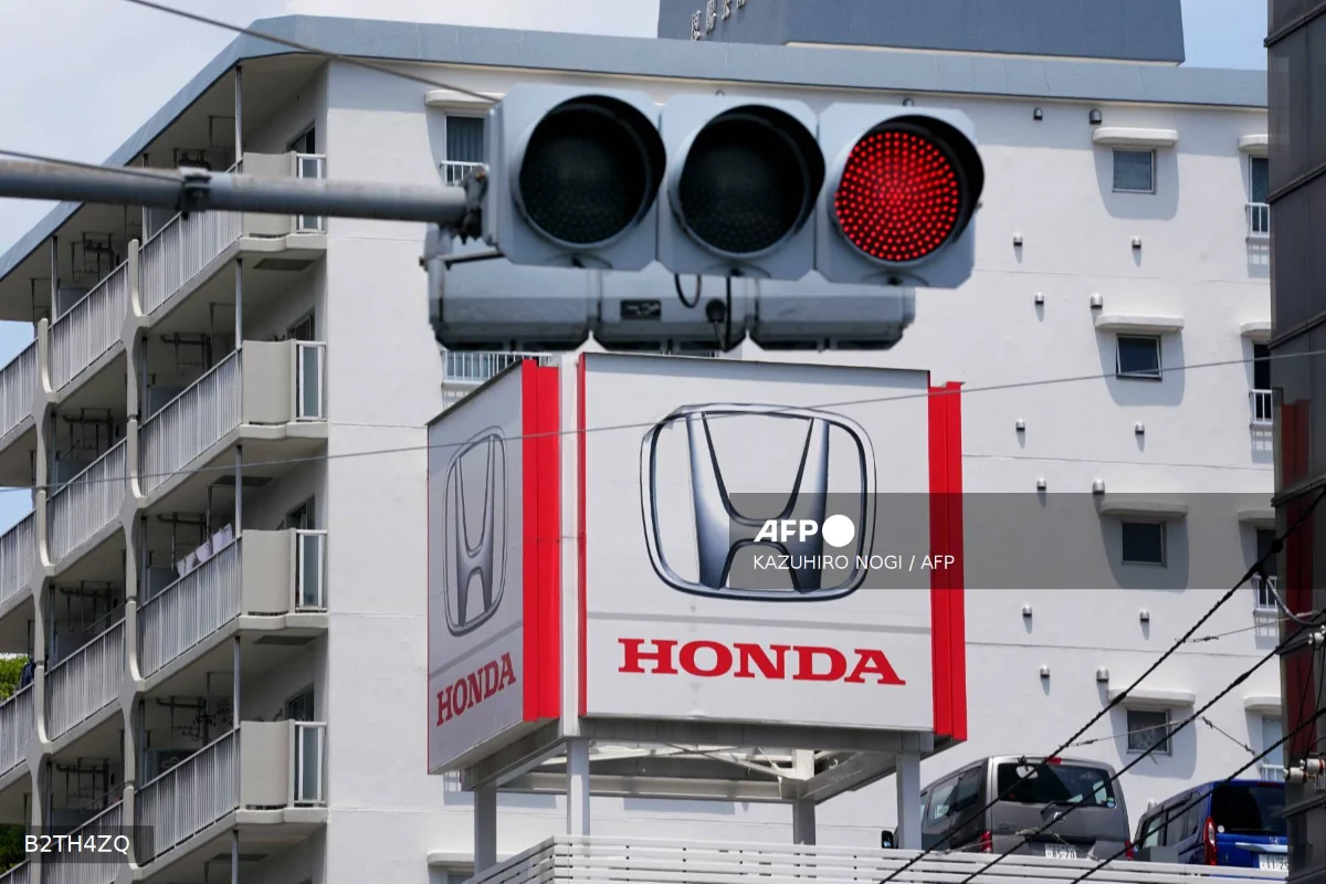 Honda posts first operating loss since 1957 after EV overhaul Honda posts first operating loss since 1957 after EV overhaul