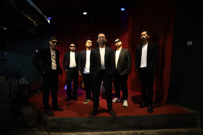 Kos Atos has spent more than 12 years in Indonesia’s independent music scene.