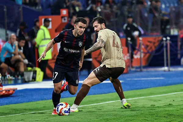 JDTs hopes of reaching ACC final on tender hooks after losing 1-3 to Buriram United JDT's hopes of reaching ACC final on tender hooks after losing 1-3 to Buriram United