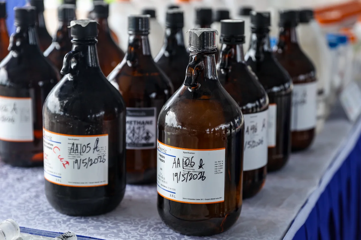 Johor police bust RM164 million drug lab and vape syndicate Johor police bust RM16.4 million drug lab and vape syndicate