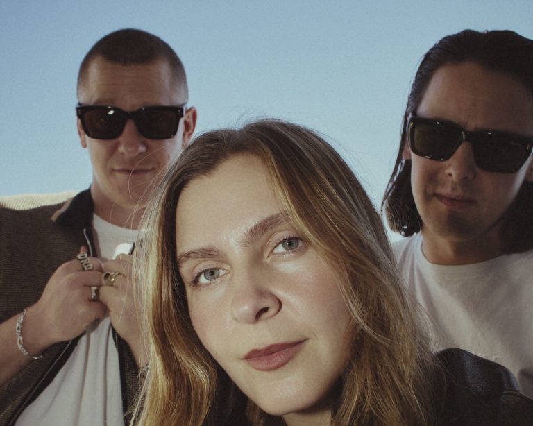 Jungle returns with new single 'Carry On'