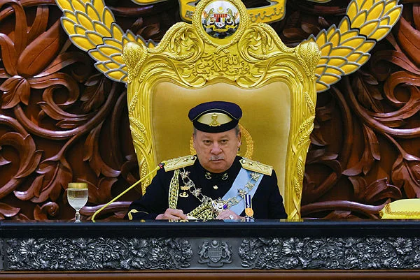 King: Workers vital for economy, national stability