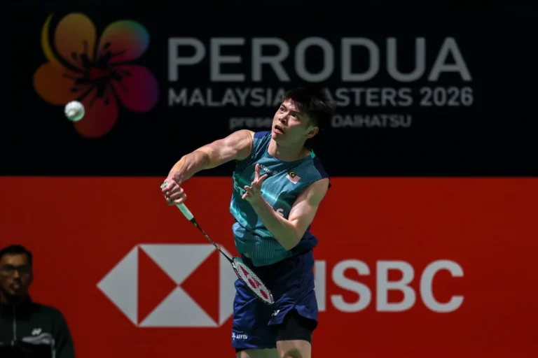 Leong Jun Hao and Wong Ling Ching out of Singapore Open