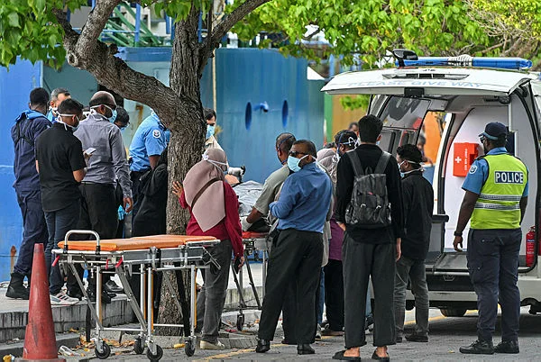 MALDIVES-ITALY-DIVING-TOURISM-ACCIDENT-120107 Bodies of last two Italian divers recovered in Maldives