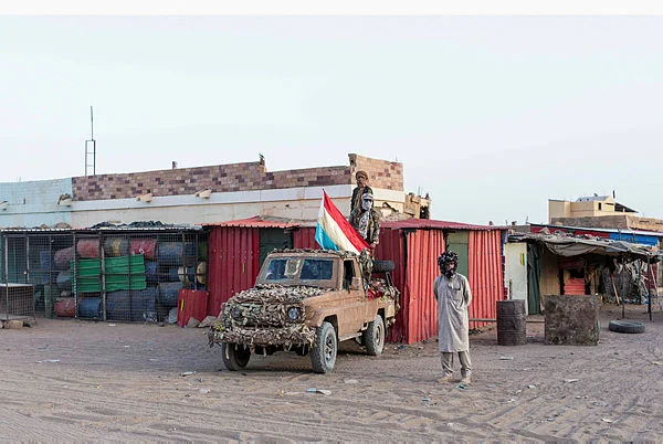 Thousands gather in Mali in support of junta