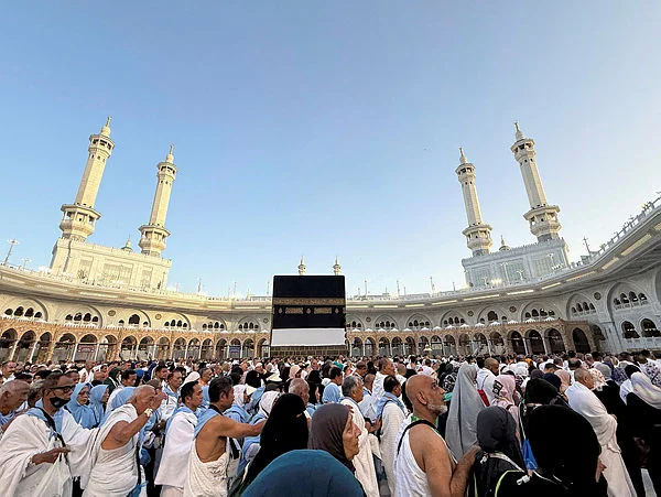 Malaysian haj pilgrims urged to limit outdoor activities amid extreme heat
