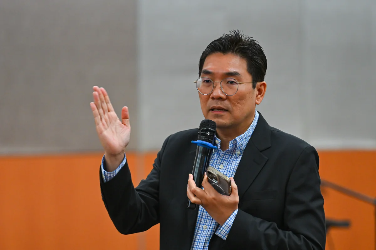 Malaysia must reduce reliance on foreign labour through automation, says Sim Malaysia must reduce reliance on foreign labour through automation, says Sim