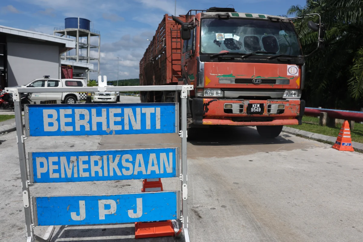 Pahang JPJ inspects over 37,000 commercial vehicles Pahang JPJ inspects over 37,000 commercial vehicles