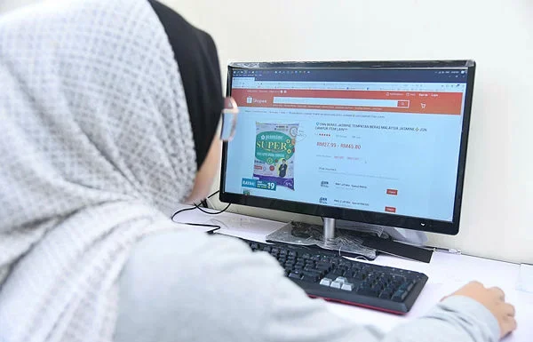 Online shopping: When convenience comes at a cost