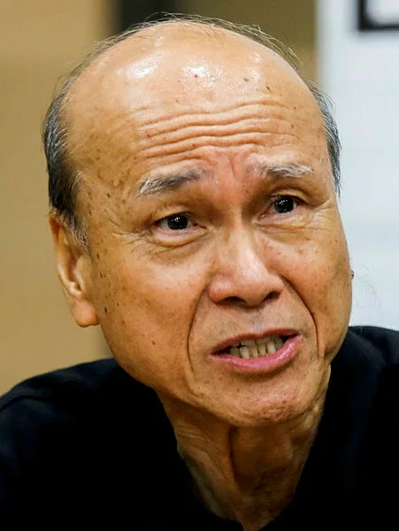 PAGE 5 MUGSHOT - LEE LAM THYE Lee Lam Thye calls for stronger safety culture in schools