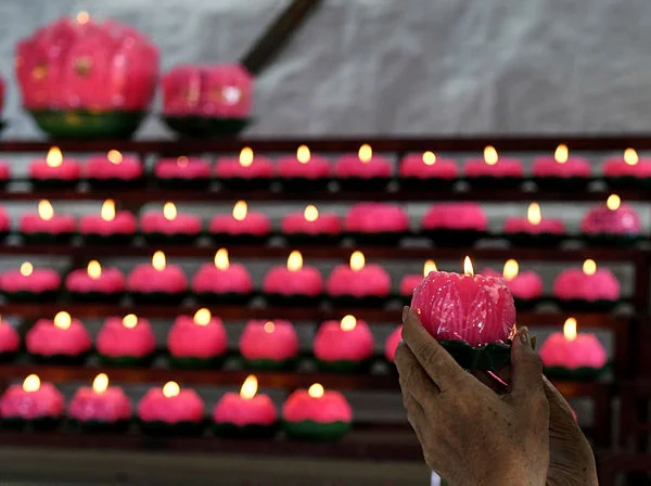 Embrace Wesak values to counter hate, says Anwar