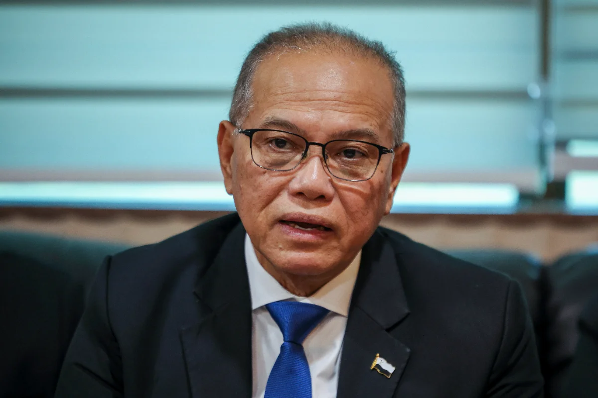 Pahang clears 1,976ha of encroached land, charges 356