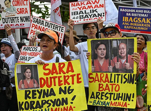 PHILIPPINES-POLITICS-DEMO Philippine Supreme Court says won't stop ICC arrest of drug war enforcer