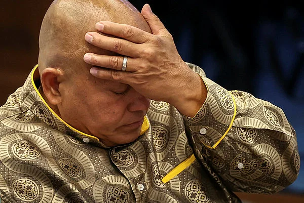 Philippines orders arrest of ICC-wanted senator Dela Rosa Philippines orders arrest of ICC-wanted senator Dela Rosa