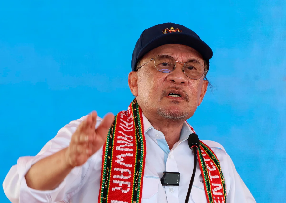 Anwar wants digital transformation, AI to reach grassroots