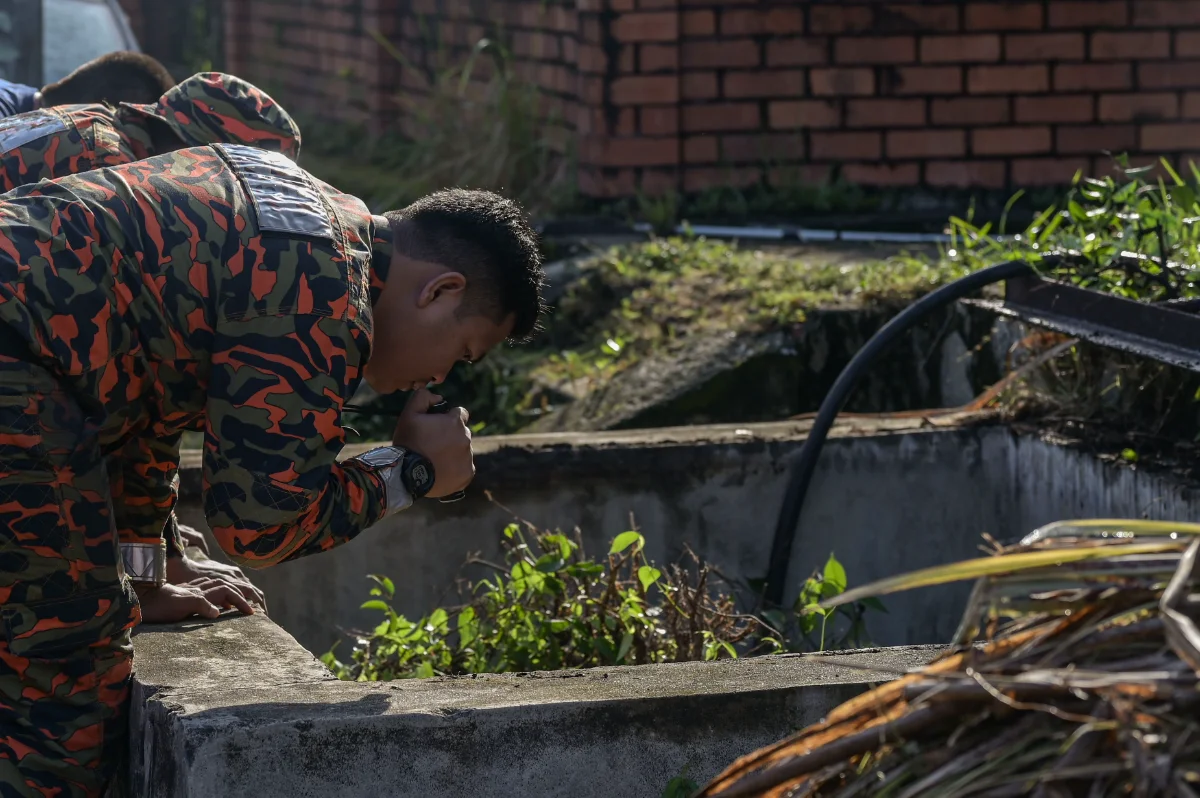 Search operation expands for girl swept away in drain Search operation expands for girl swept away in drain