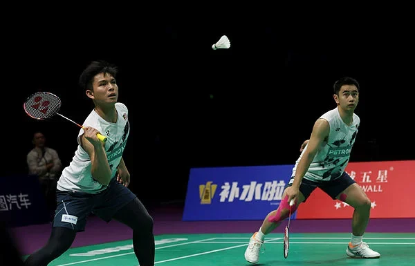 Sze Fei-Nur Izzuddin reach Malaysia Masters final