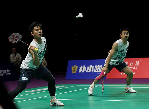 Sze Fei-Nur Izzuddin reach Malaysia Masters final Sze Fei-Nur Izzuddin reach Malaysia Masters final