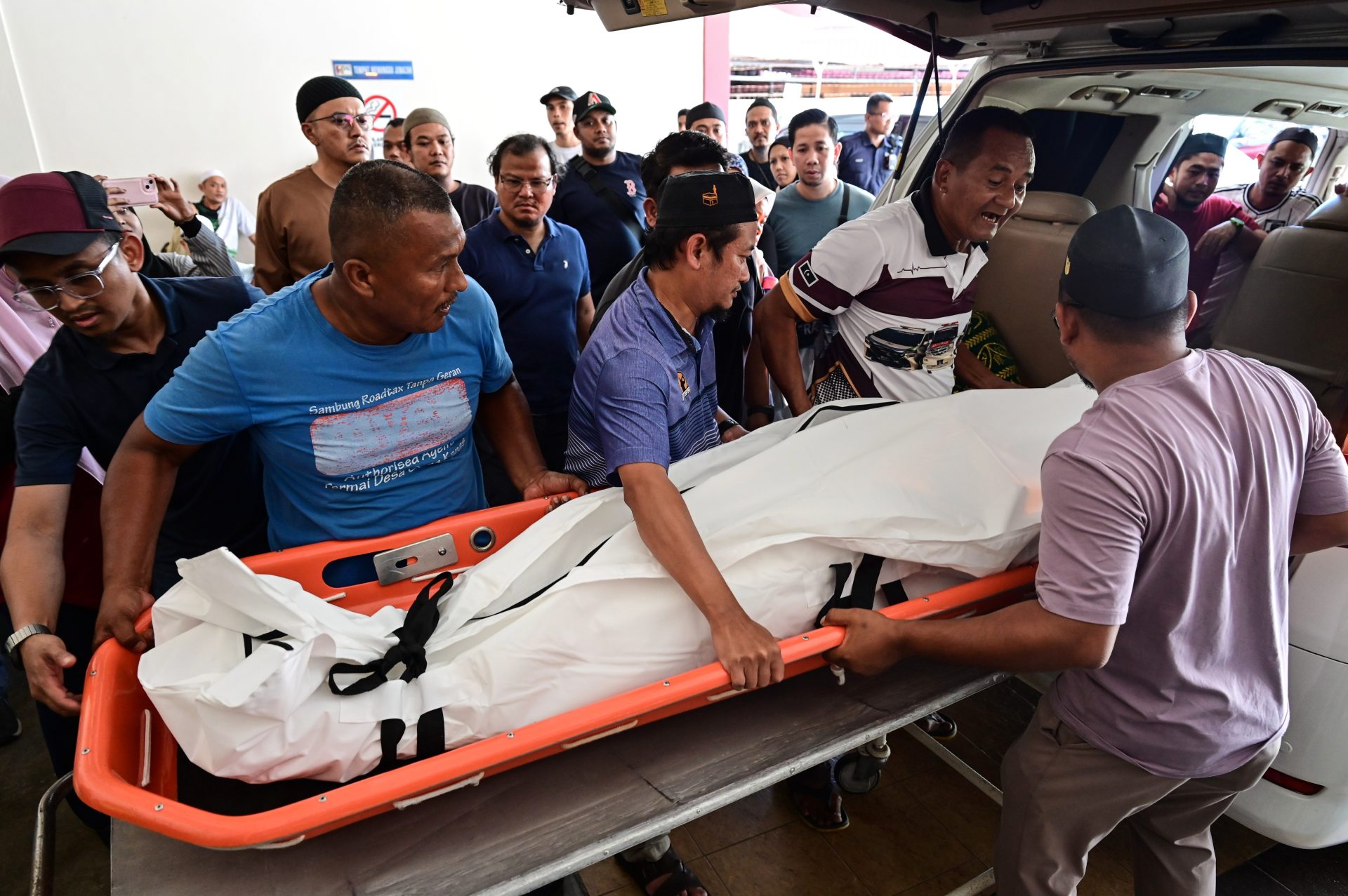 Fatal Sepat platform incident prompts safety probe, says PM Anwar
