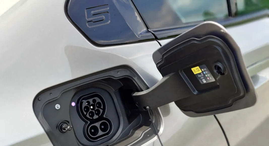 How BMW, UM are powering rural Malaysia with second-life batteries