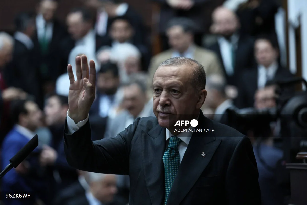 Turkey shuts liberal Istanbul university mid-term Turkey shuts liberal Istanbul university mid-term