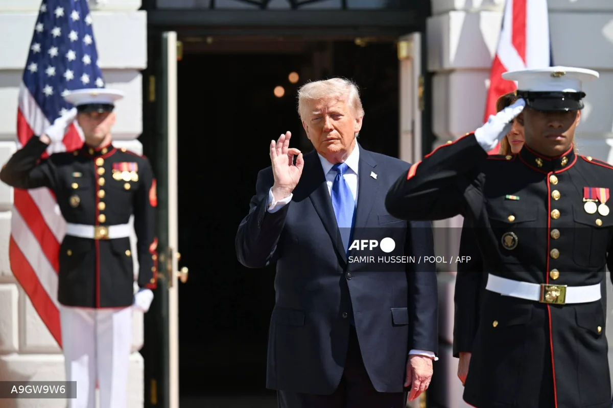 Wear a bulletproof vest? I don't want to look fat, says Trump