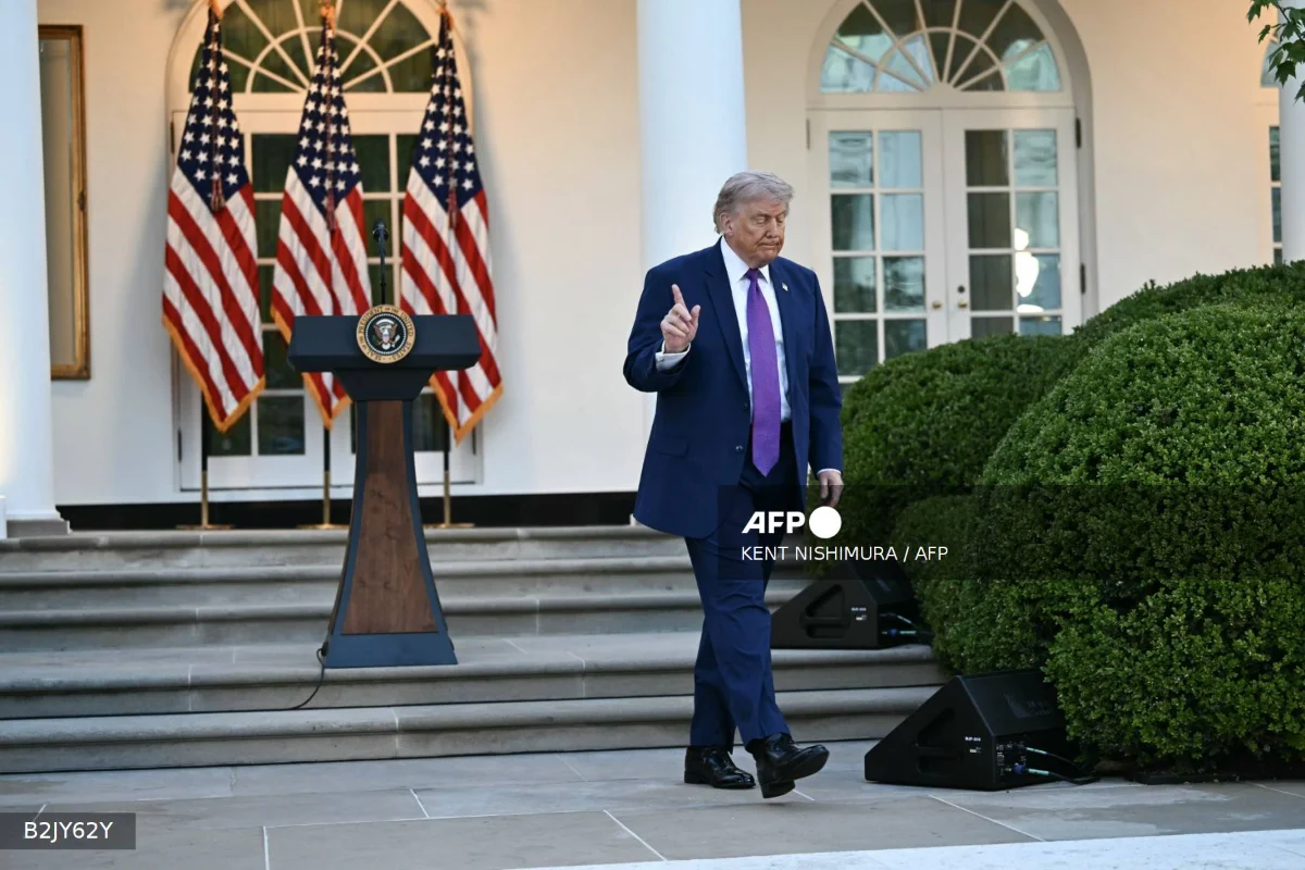 Xi-Trump Beijing talks Hugs or handshake diplomacy Xi-Trump Beijing talks: Hugs or handshake diplomacy?
