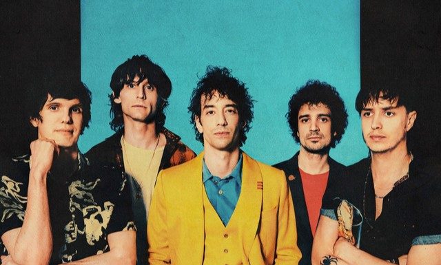 Julian Casablancas, Nick Valensi, Albert Hammond Jr., Nikolai Fraiture and Fabrizio Moretti formed The Strokes in New York City.