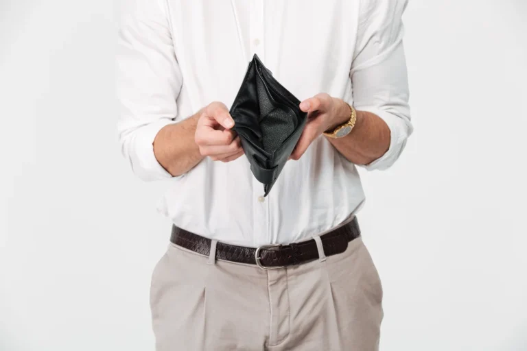Being single no longer cheaper as living costs outpace incomes, experts warn