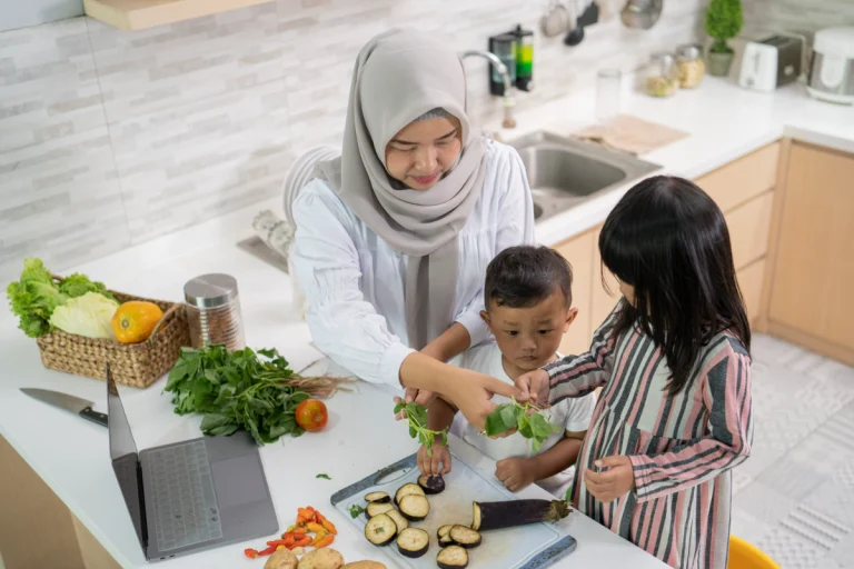 Simple food preparation steps such as mixing, assembling and handling ingredients are the most common entry points for children in the kitchen. – ALL PICS FROM 123RF