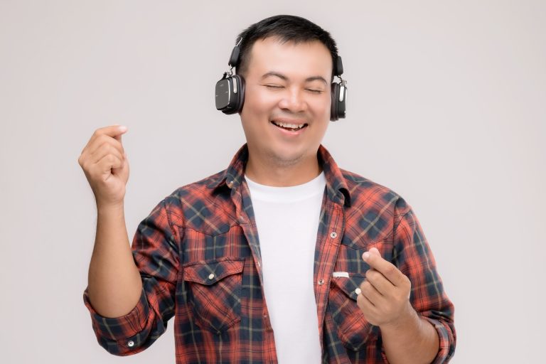 Headphones can turn daily commutes, work sessions and downtime into a more focused listening experience.