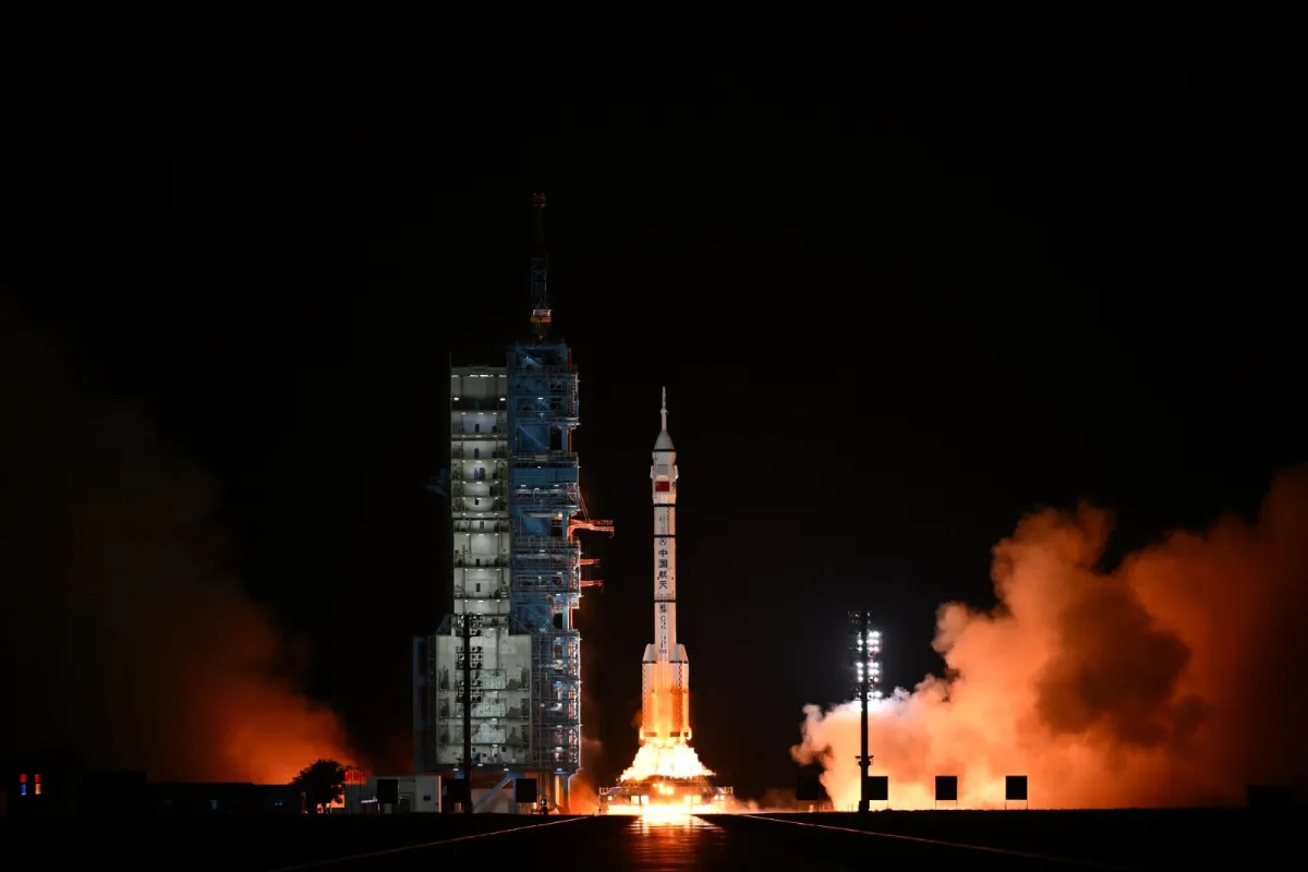Hong Kong’s first astronaut participates in Shenzhou-23 manned spaceflight mission Hong Kong’s first astronaut participates in Shenzhou-23 manned spaceflight mission
