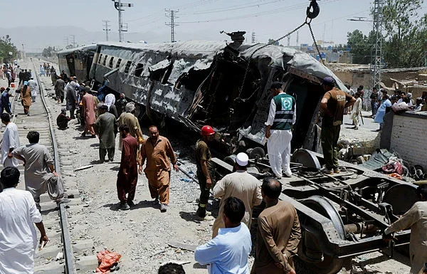 Pakistan train bombing kills over 30 in Balochistan attack