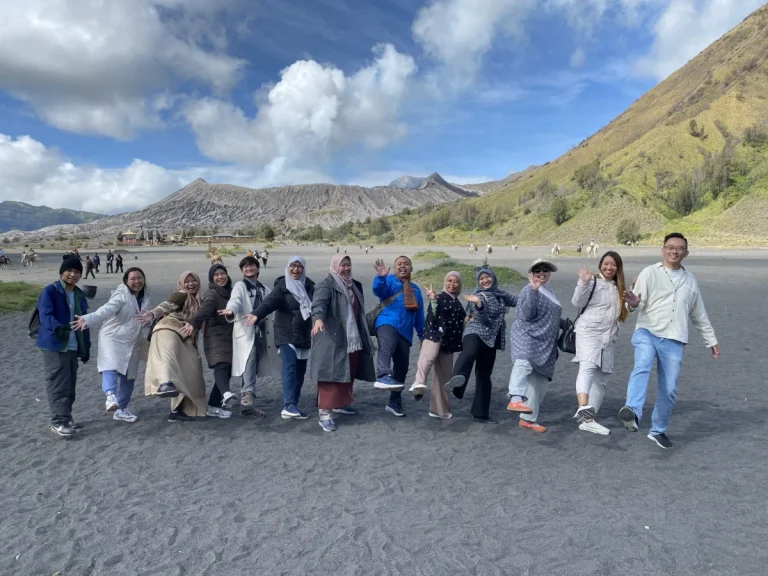 UTAR student finds real-world communication lessons through Indonesia cultural exchange programme