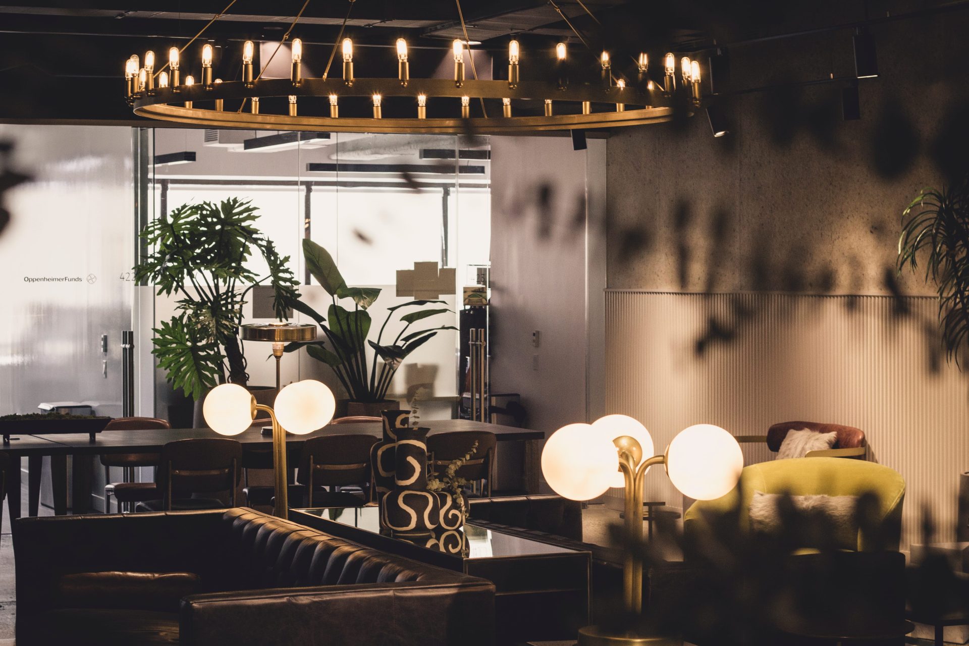 How Gen Z Is redefining “lepak” beyond the mamak scene. - PIC FROM 123RF How Gen Z Is redefining “lepak” beyond the mamak scene. - PIC FROM 123RF