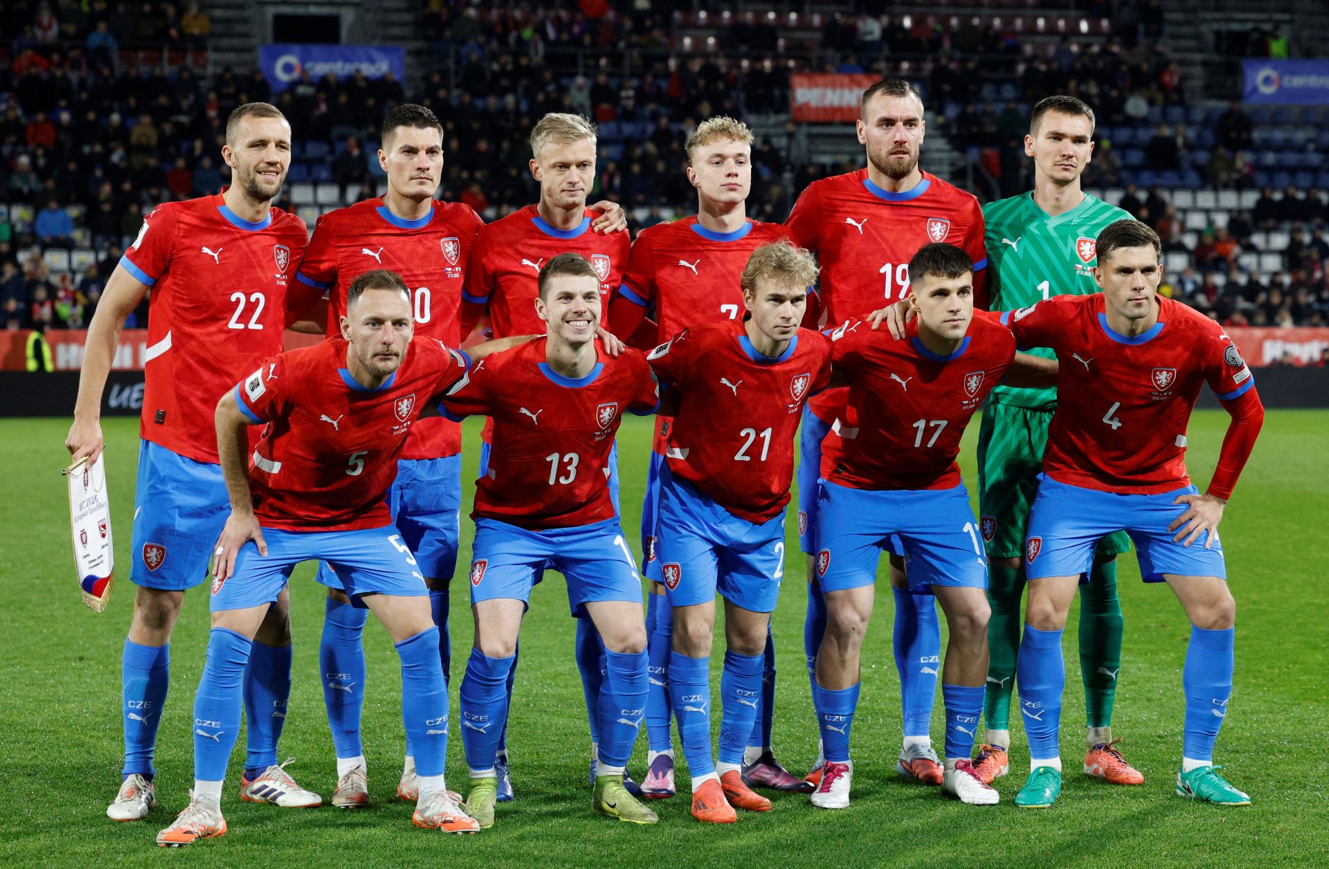 Czechs lean on experience for World Cup return
