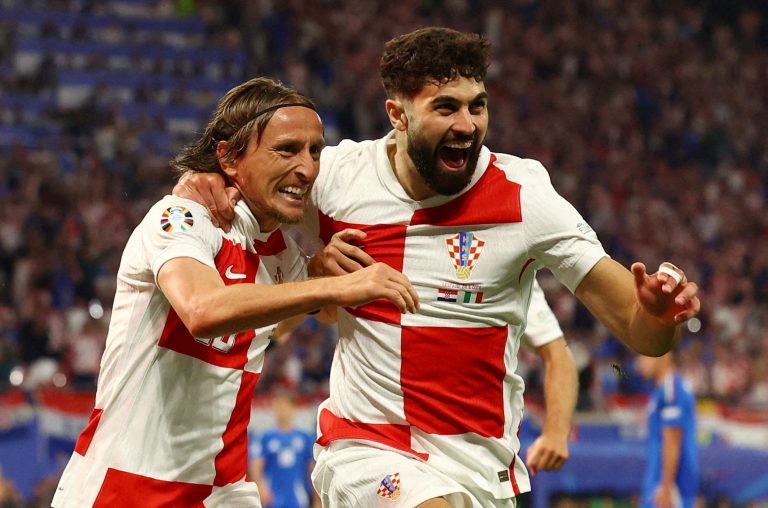 Modric primed for swansong as Croatia's beating heart
