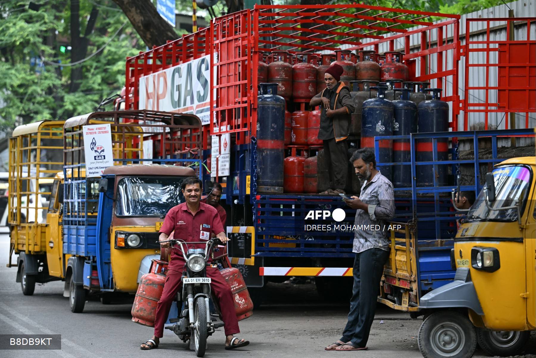 India lifts LPG curbs as Middle East supply recovers