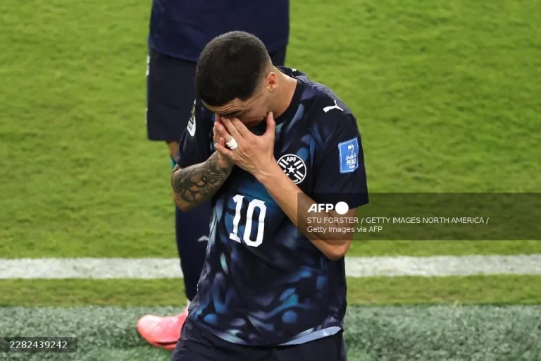 Almiron sent off under new Fifa mouth-covering rule