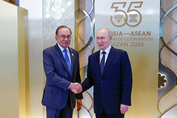 BERNAMA PIX (1) Malaysia’s Anwar secures energy deals in Russia and Turkmenistan