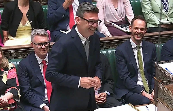 Andy Burnham’s return to Parliament boosts his chances of leading Labour and becoming Britain’s next prime minister