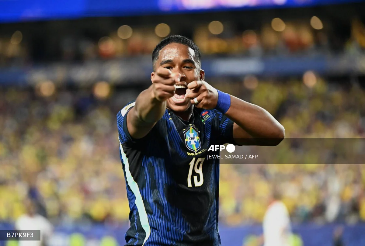 Brazil beat Haiti 3-0 in World Cup Group C Brazil cruised to a 3-0 victory over Haiti to take control of their World Cup Group C campaign.