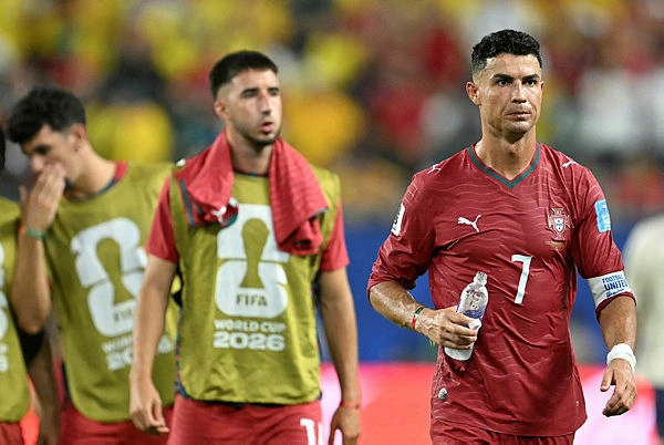 Colombia and Portugal through to World Cup last 32 after thrilling draw