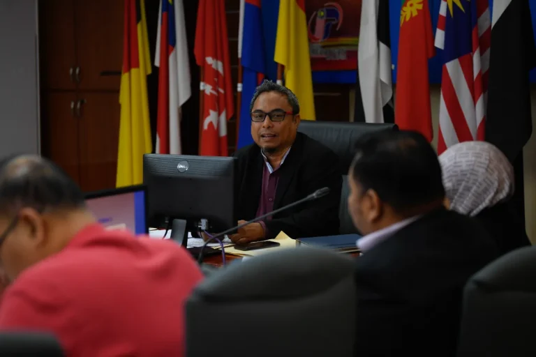 Fahmi congratulates new JaPen director-general