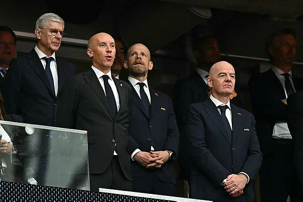 FBL-WC-2026-MATCH35-NED-SWE FIFA chief Gianni Infantino faces criticism over private jet use at the 2026 World Cup, raising climate concerns