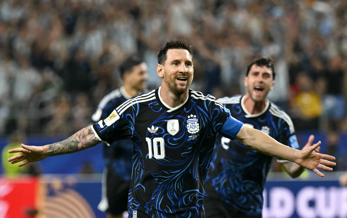 Messi scores again as Argentina head into World Cup last 32 on a high