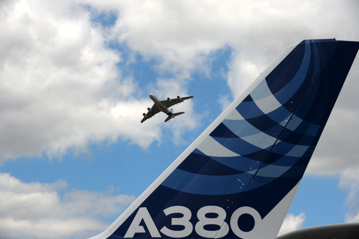 Airbus to inspect 16 A380s after wing cracks found Airbus to inspect 16 A380s after wing cracks found