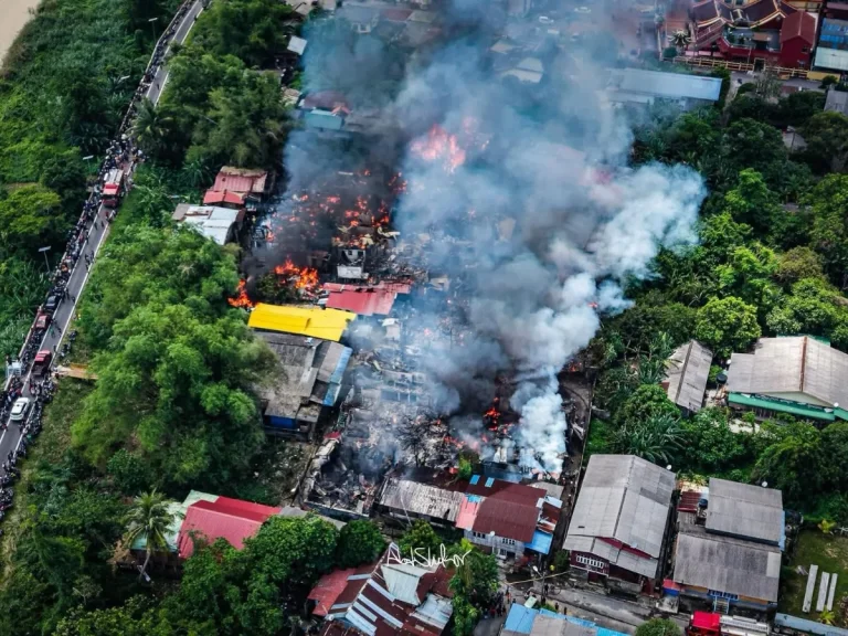 Family loses RM20,000 in savings in Kampung Gok Kapur fire