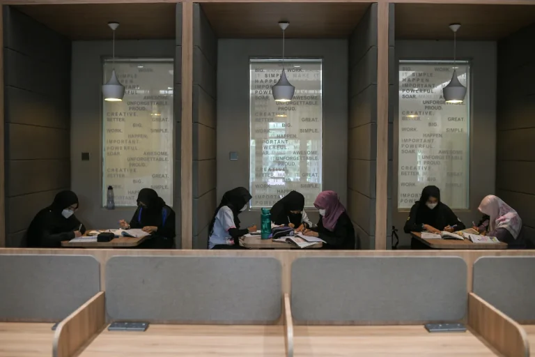 ‘Who even gets to use them?’ Netizens ask how to build reading culture when library closes by 5pm