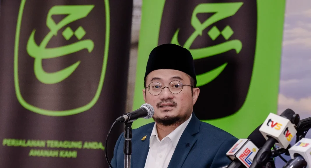 Tabung Haji gives over RM3 million in zakat to Melaka council